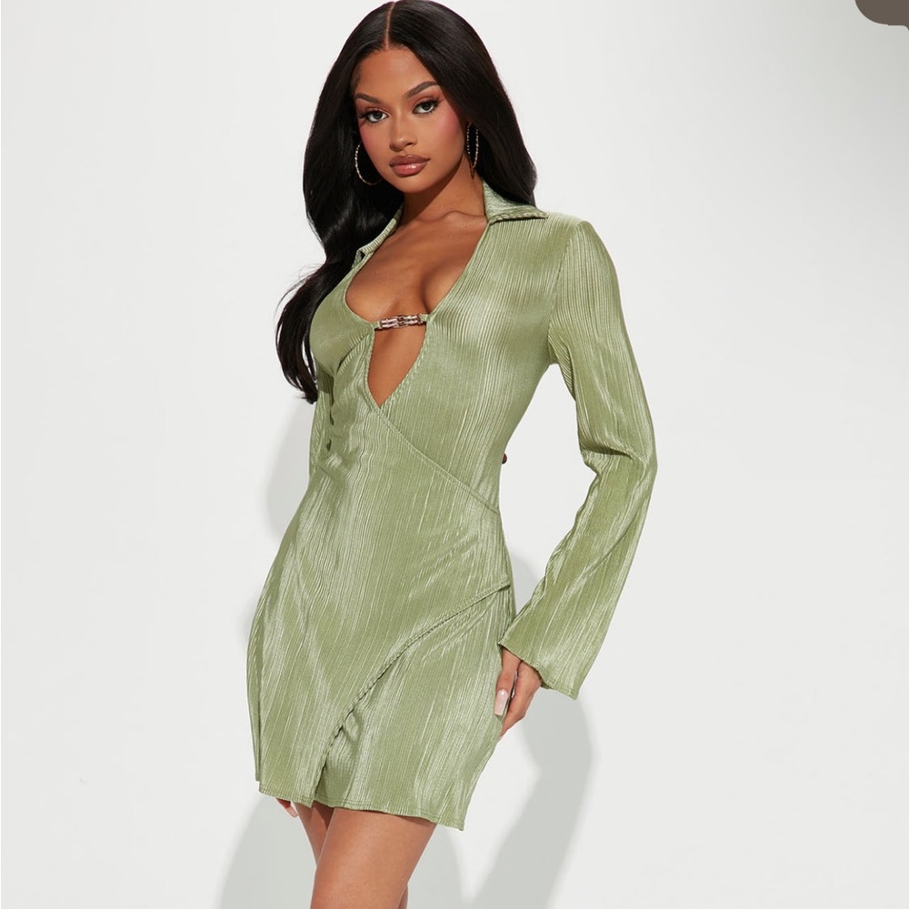 “Sienna Plisse Mini Dress” from Fashion Nova